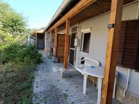Eladó családi ház, Dombóváron 37 M Ft, 4 szobás