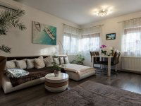 Eladó téglalakás, Dunakeszin 89.9 M Ft, 3 szobás