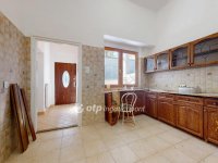 Eladó családi ház, Egerben 98.9 M Ft, 4+1 szobás