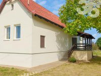 Eladó családi ház