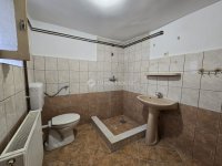 Eladó családi ház, Mecsekpölöskén 34.99 M Ft, 2 szobás