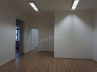 Kiadó iroda, Békéscsabán, Andrássy úton 870 E Ft / hó