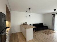 Eladó családi ház, Pécsett 89.9 M Ft, 4 szobás