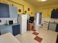 Eladó téglalakás, Békésen 23.9 M Ft, 3 szobás