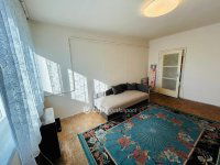 Eladó panellakás, Debrecenben 49.5 M Ft, 2+1 szobás