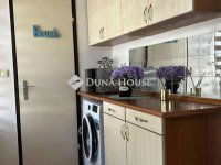 Eladó téglalakás, Pécsett 39.9 M Ft, 2 szobás