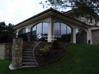 Eladó családi ház, Szentendrén 616 M Ft, 3 szobás