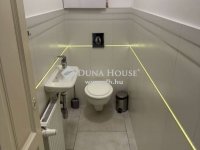 Eladó téglalakás, Pécsett 120 M Ft, 4 szobás