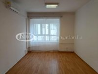 Kiadó iroda, Veszprémben 66 E Ft / hó, 1 szobás