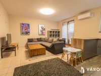 Kiadó téglalakás, albérlet, Szegeden 220 E Ft / hó, 3 szobás