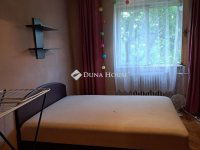 Eladó téglalakás, Várpalotán 23 M Ft, 2 szobás