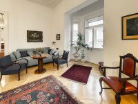 Eladó téglalakás, V. kerületben 399 M Ft, 5 szobás