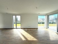Eladó családi ház, Szentendrén 219.9 M Ft, 5 szobás