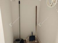 Eladó családi ház, Győrött 29.9 M Ft, 1 szobás