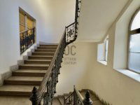 Eladó téglalakás, V. kerületben 99 M Ft, 3 szobás