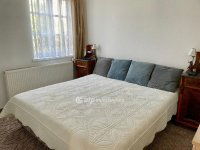 Eladó családi ház, Pencen 129.9 M Ft, 4+2 szobás