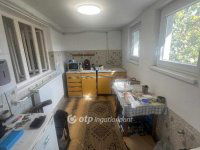 Eladó családi ház, Kecskeméten 65 M Ft, 4+1 szobás