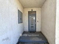 Eladó ipari ingatlan, Martonvásáron 105 M Ft