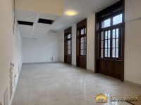 Kiadó üzlethelyiség