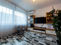 Eladó panellakás, Kecskeméten 47.9 M Ft, 2 szobás