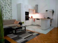 Kiadó téglalakás, albérlet