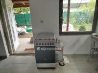 Eladó családi ház, Pécsett 25 M Ft, 1 szobás