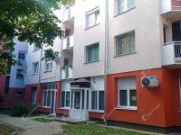 Eladó üzlethelyiség