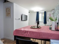 Eladó téglalakás, VI. kerületben 55 M Ft, 2 szobás