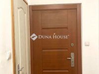 Eladó panellakás, Pécsett 52.9 M Ft, 4 szobás