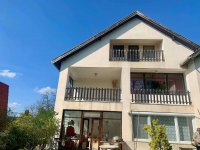 Eladó családi ház, Piliscsabán 134.9 M Ft, 5+3 szobás