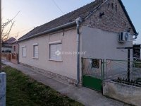Eladó családi ház, Szentlőrincen 35.5 M Ft, 3 szobás