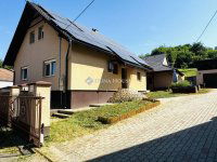 Eladó családi ház, Komlón 89.99 M Ft, 4 szobás