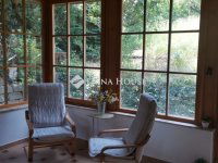 Eladó családi ház, II. kerületben 244.9 M Ft, 5 szobás