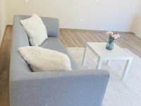 Eladó téglalakás, Tatabányán 0.18 M Ft, 3 szobás