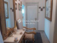 Eladó családi ház, Tahitótfalun 600 M Ft, 7 szobás