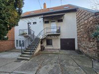 Eladó ikerház, Pécsett 83.99 M Ft, 3 szobás