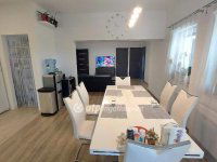 Eladó családi ház, Szentendrén 159.9 M Ft, 4+1 szobás