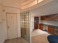 Eladó téglalakás, VI. kerületben 77.9 M Ft, 1 szobás