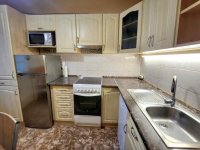 Eladó panellakás, Pécsett 47.9 M Ft, 3 szobás