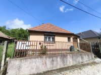 Eladó családi ház, Domoszlón 13.9 M Ft, 2 szobás