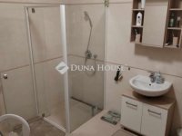 Kiadó téglalakás, albérlet, Pécsett 270 E Ft / hó, 4 szobás
