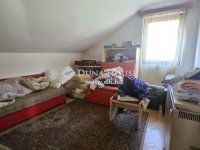 Eladó családi ház, Pécsett 44.9 M Ft, 4 szobás