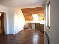 Eladó családi ház, XIV. kerületben 229 M Ft, 9+3 szobás