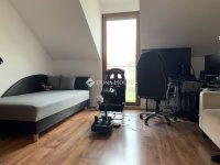 Eladó családi ház, Szentendrén 330 M Ft, 6 szobás