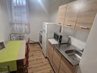 Kiadó téglalakás, albérlet, Győrött 140 E Ft / hó, 1 szobás