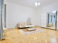 Eladó téglalakás, V. kerületben 86.9 M Ft, 2 szobás