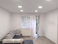 Eladó téglalakás, Vácon 64 M Ft, 2 szobás