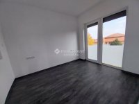 Eladó családi ház, Szegeden 180 M Ft, 1+5 szobás