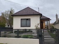 Eladó családi ház, Pátyon 89.9 M Ft, 4 szobás