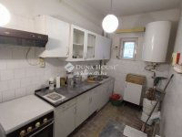 Eladó családi ház, XVI. kerületben 129.9 M Ft, 5 szobás